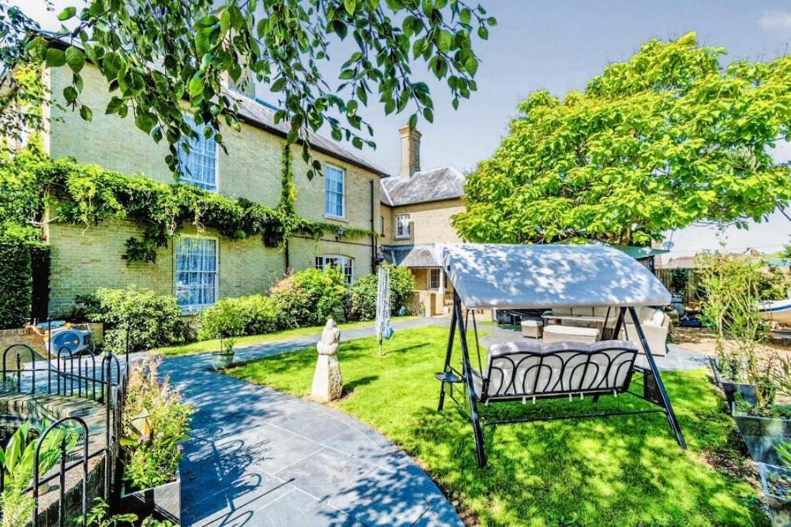 Bed and Breakfast Langley House Exterior foto